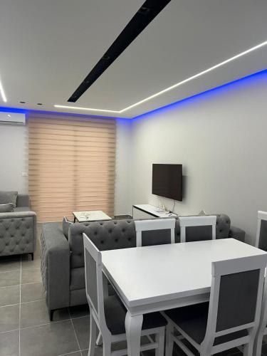 Shengjin Luxury apartment in Shengjin