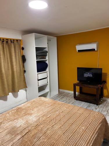 Four-Bedroom House image 10