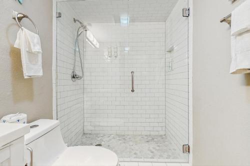 Surfside I Condominiums #203 - image 11
