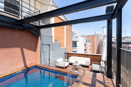 Apartment with Balcony image 5