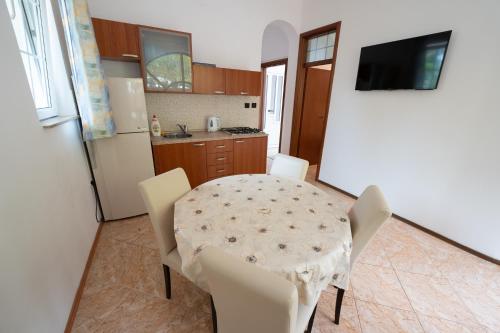 virtuve, Beach Apartments Villa Holiday in Zivogosce
