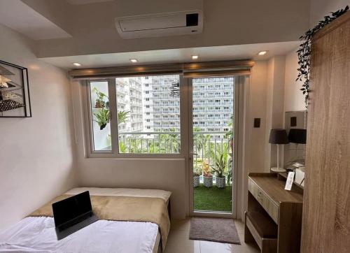 Luxury staycation at prime location Mall of Asia Shell Residences Pasay Tower C, Manila