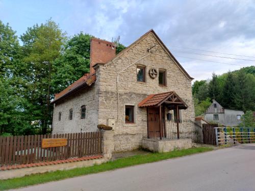 . Wiśniowy Młyn