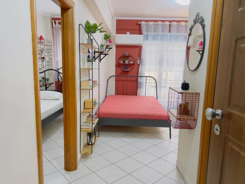 The Student's Home - 10' from Center & Beach - Kavala
