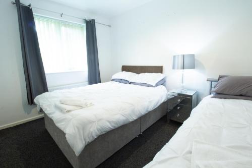Close to City Centre 3-Bed Townhouse, Sleeps 7, Free Parking, Great Transport Links, Manchester (fotografie 3)