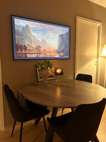 Private room in sharded apartment at Løren, Oslo (photo 3)