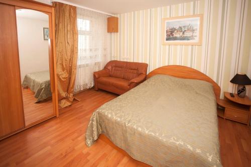 Apartment with Terrace image 6