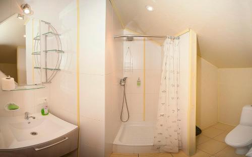 Double Room image 1