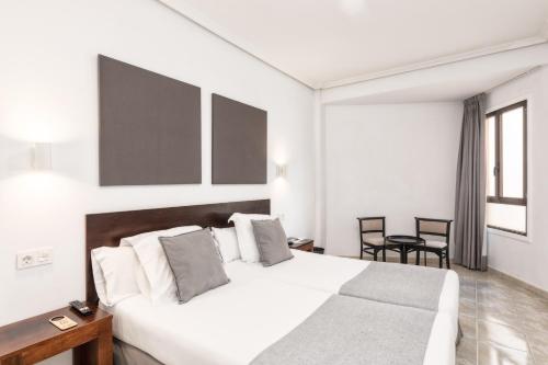 維萊阿里達內酒店 (Hotel Valle Aridane) in 洛斯利亞諾斯