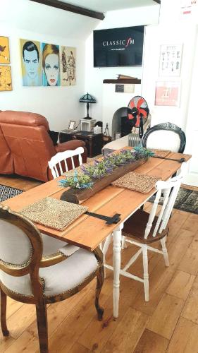 Stylish Open Plan Guest House 400sq ft Rutland in Stretton (Rutland)