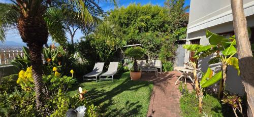 Garden apartment Bay View - Cape Town