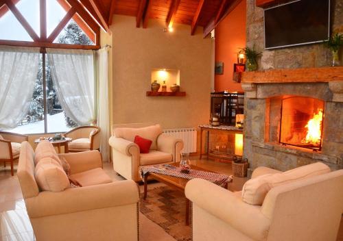 숙소 외관, La Comarca Resort & Spa in 비야 라 앙고스투라