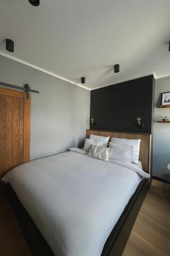 Modern, stylish apartment in the heart of the city, Щецин (фото 3)