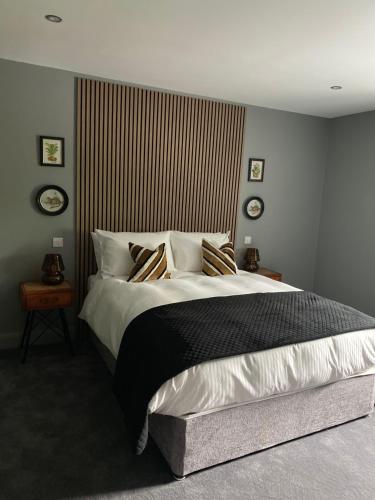 . The Snug at the BH