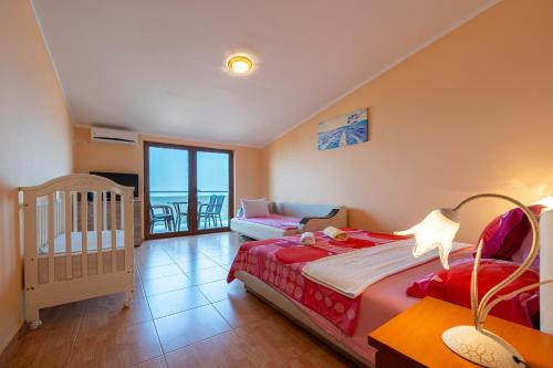 Sunset Residence Blizikuce - image 4