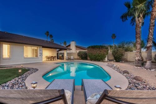 The Best Sunny Escape With Free Heated Pool