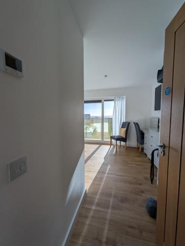 Flotnar Hús - Newbuild B&B (Flotnar Hus - Newbuild B&B) in 基斯