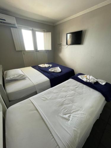 Double Room image 10
