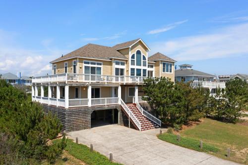 Starboard Home – khách sạn tại Corolla