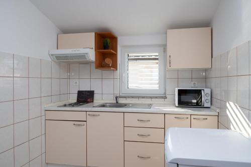 Studio Sukosan 6131c - image 6