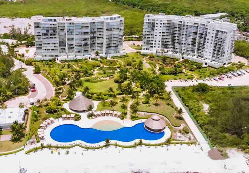 WAVES Beachfront 2 BDR by Casa Paraiso, Cancún (foto 8)