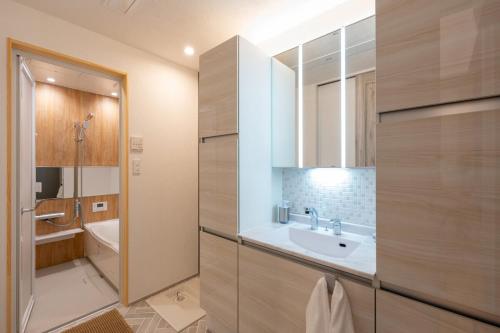 徳島別荘ホテル1, Tokušima (fotografie 9)