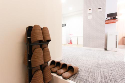 Deluxe Family Room image 7