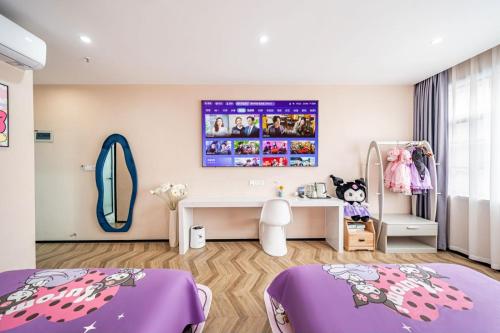 初心莫舍酒店Chuxin Moshe Hotel Shanghai Shanghai International Tourism Resort BranchFree shuttle to Shanghai Airport Disneyland Heartshaped outdoor infinity pool Freshly ground coffee Laundry service Massage chairs Breakfast for foreign, Šanghaj (fotografie 8)