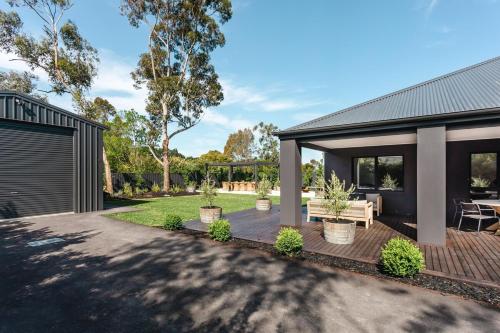 Black Beauty Balnarring in Balnarring