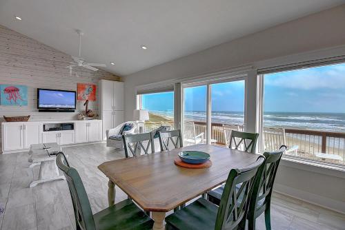 Beachfront Paradise LC19 detail