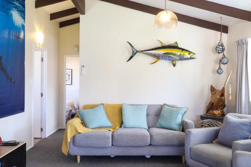 Hosts on the Coast Marlin Cottage, Whitianga (photo 9)