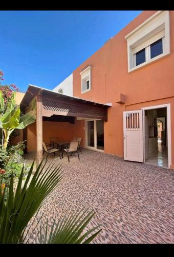 Villa charaf in Charaf