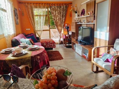 Deluxe garden flat near Terra-Mitica in Golf Bahia