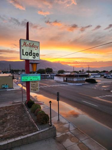 Holiday Lodge