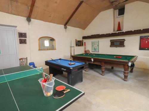 Coetsiws Caernarfon - image 6