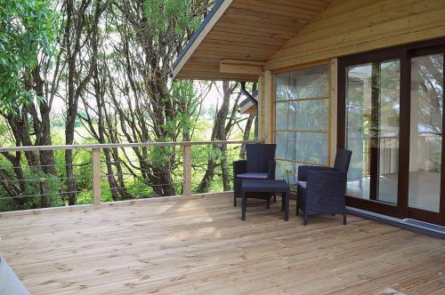 Kilátás, Mokko Lakehouse in Mooritsa
