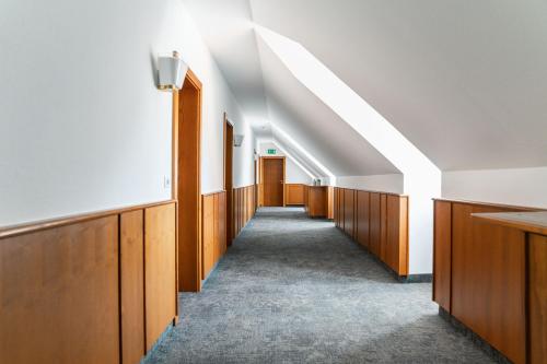 Iekārtas, Bei Storaths in Unsleben