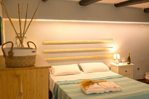 One-Bedroom Apartment image 10