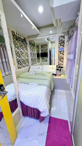 Economy Double Room image 10