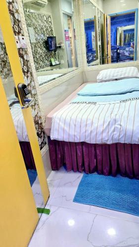 LongWin Hostel Room Type - Single Room with Bathroom