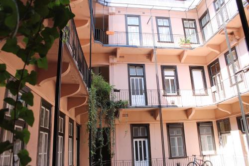 Capital Guesthouse Budapest - image 11