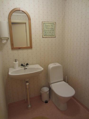 Triple Room with Shared Bathroom