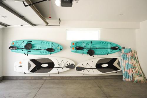 The Beach Club home detail