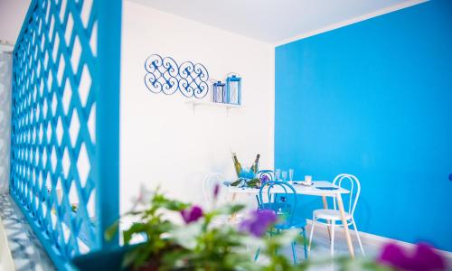 Blue Suite - image 2