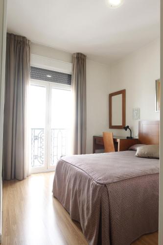 Rincón de Gran Vía - image 5