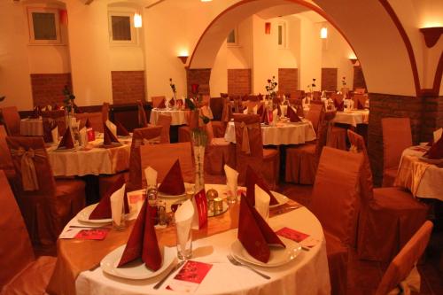 餐廳, Konak Pozarevac in 波扎雷華茨