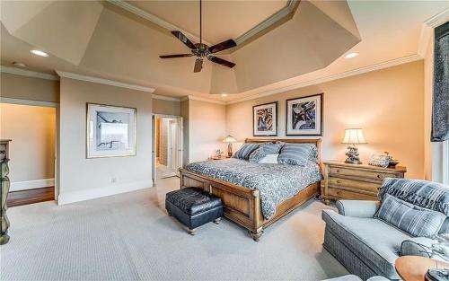 Eagles View - Gorgeous Mountain Views Luxury Interiors Telescope Library - image 12