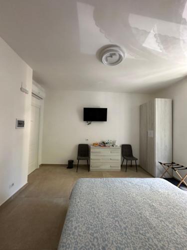 YouRoominRome 3