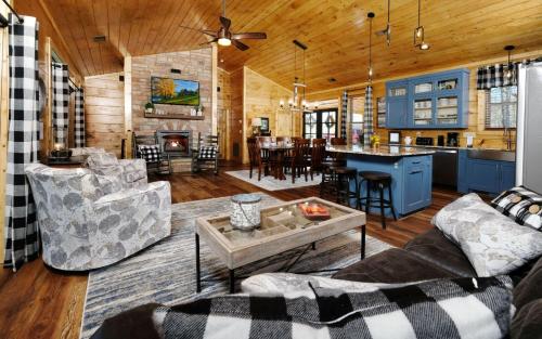 Holly Ridge Hideaway in Gatlinburg, USA