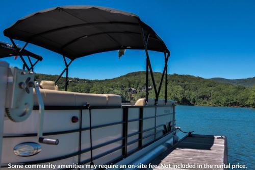 Stars Align Cottage - Relaxing Hot Tub Comfy Outdoor Seating More - image 7